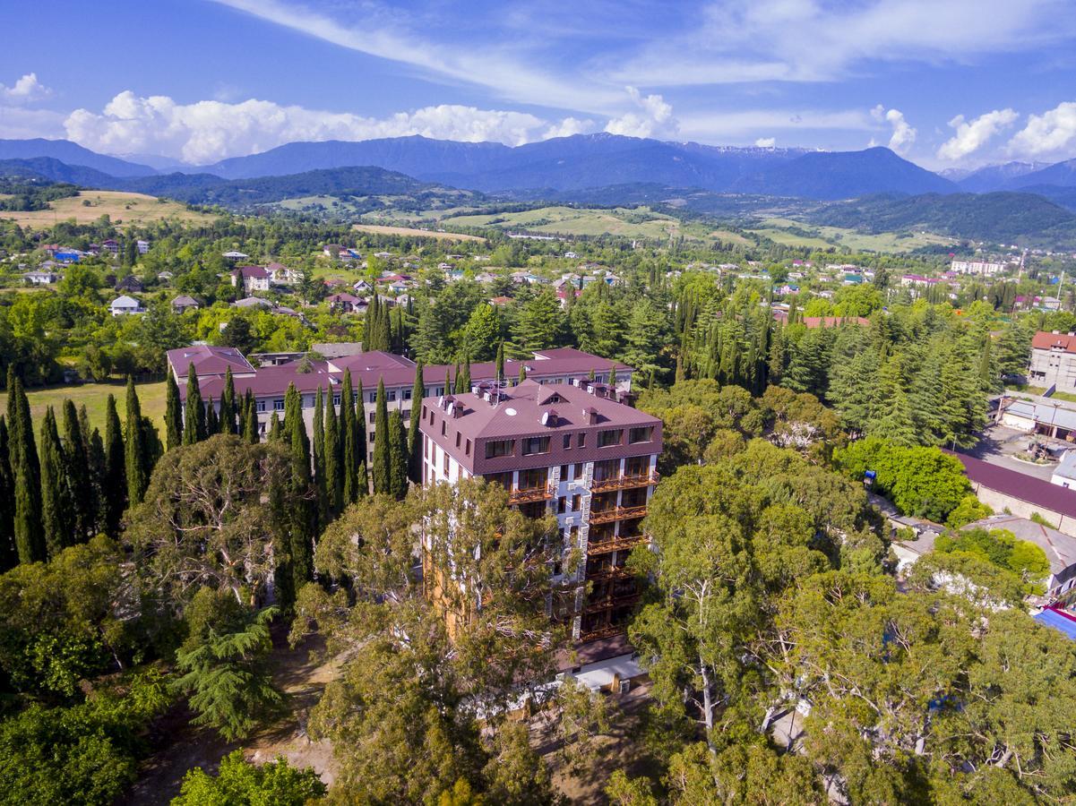 Napra Hotel Tsandrypsh Exterior foto